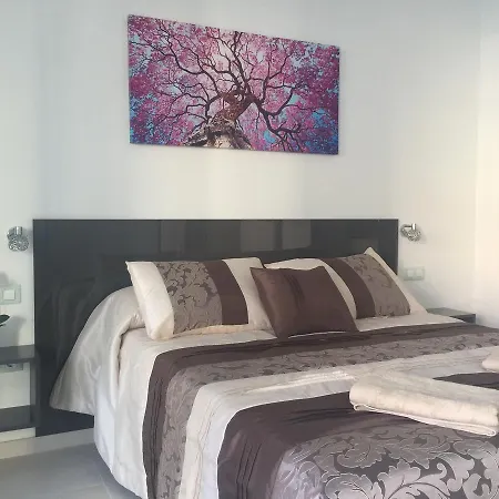 Aqua Luxury Suites Los Cristianos Apartment Palm-mar
