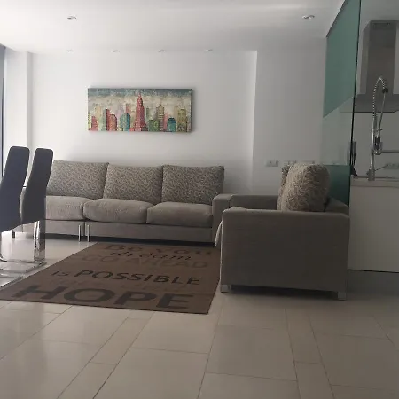 Aqua Luxury Suites Los Cristianos Apartament *
