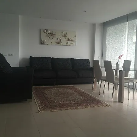 Aqua Luxury Suites Los Cristianos *